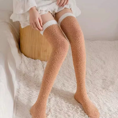 2 Pairs of Stylish Cow Spot Print Socks, Thickened Coral Fleece for Warmth, Women's Hosiery Collection