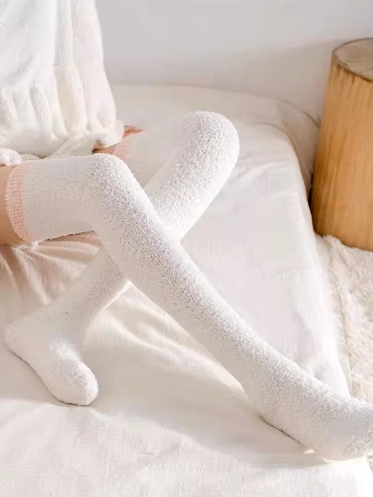 2 Pairs of Stylish Cow Spot Print Socks, Thickened Coral Fleece for Warmth, Women's Hosiery Collection