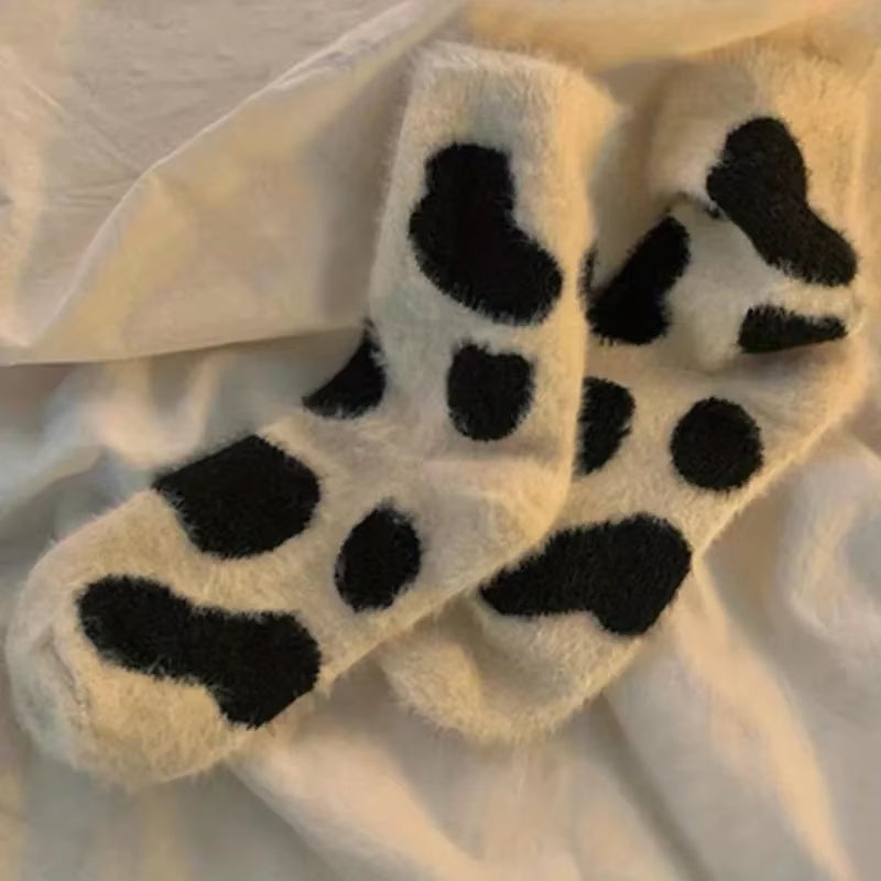 2 Pairs of Stylish Cow Spot Print Socks, Thickened Coral Fleece for Warmth, Women's Hosiery Collection