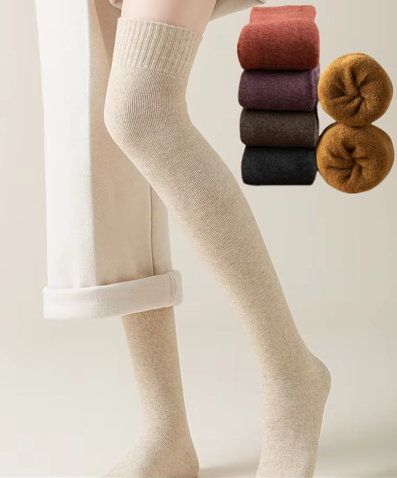 2 Pairs of Stylish Cow Spot Print Socks, Thickened Coral Fleece for Warmth, Women's Hosiery Collection